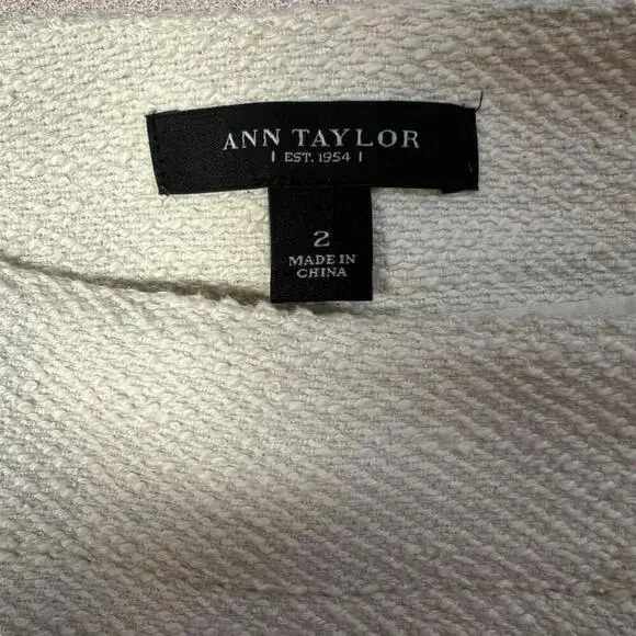 Ann Taylor Women's Ivory Cotton Mini Pencil Zipper Detailed Career Skirt Size 2 - Picture 2 of 12